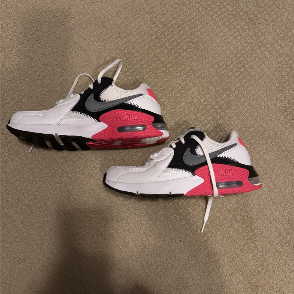 Nike AirMax90 White and Pink Shoes